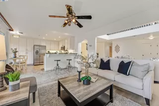 Photo #3: 41072597 Listing 