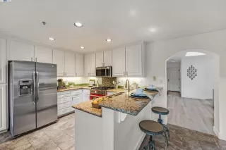 Photo #4: 41072597 Listing 