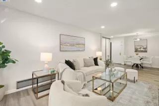 Photo #3: 41072698 Listing