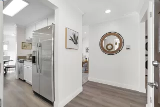 Photo #6: 41072791 Listing