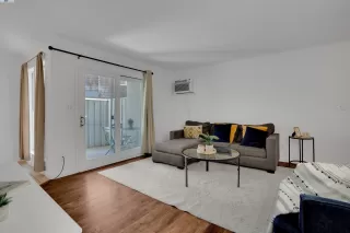 Photo #5: 41072817 Listing