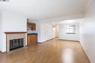 Photo #5: 41072820 Listing