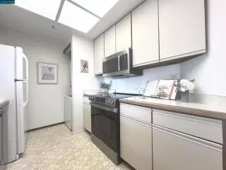 Photo #5: 41072947 Listing