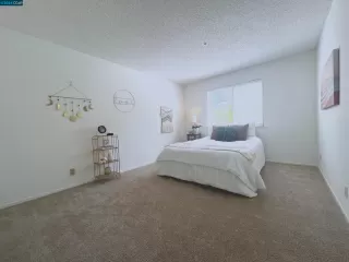 Photo #6: 41072947 Listing