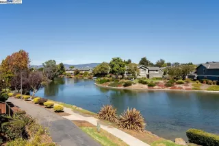 More Details about MLS # 41072981 : 127 PARFAIT LN