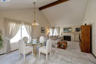 Photo #5: 41072981 Listing