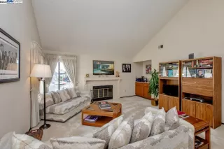 Photo #6: 41072981 Listing