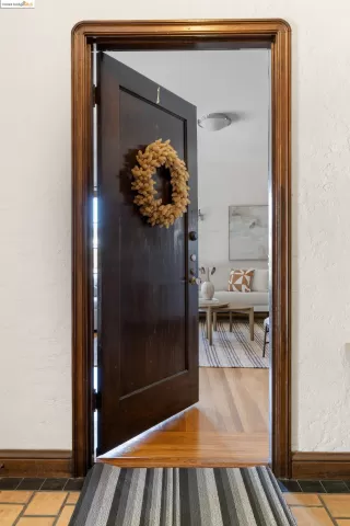 Photo #3: 41073040 Listing