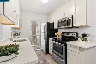 Photo #6: 41073101 Listing
