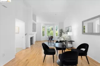 Photo #5: 41073202 Listing 