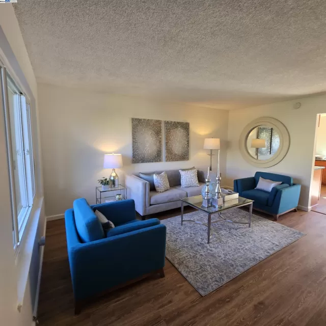 MLS: 41073224 Condo For Sale