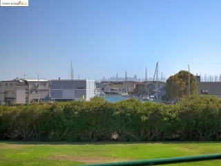 Photo #2: 41073232 Listing 