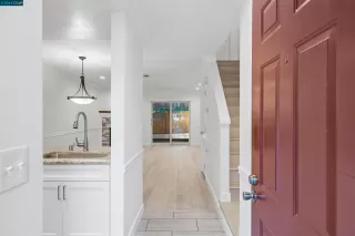 Photo #4: 41073290 Listing