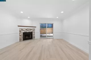 Photo #6: 41073290 Listing