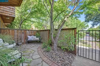 Photo #3: 41073348 Listing