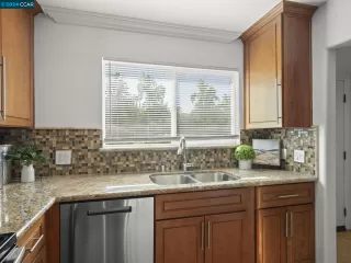 Photo #3: 41073442 Listing 