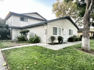 Photo #2: 41073468 Listing