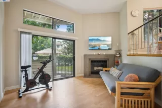 Photo #5: 41073496 Listing 