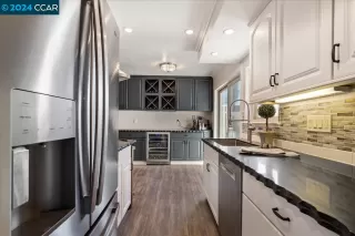 Photo #6: 41073654 Listing