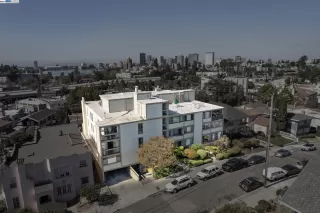 Photo #2: 41073668 Listing