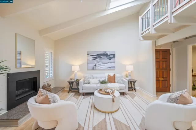 MLS: 41073852 Condo For Sale