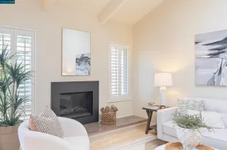 Photo #2: 41073852 Listing