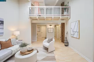 Photo #5: 41073852 Listing