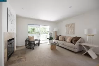 Photo #4: 41073900 Listing