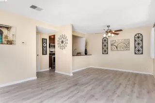 Photo #3: 41073907 Listing