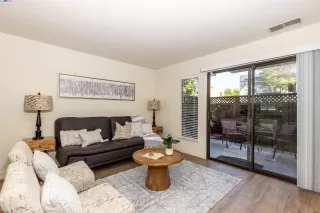 Photo #2: 41073919 Listing