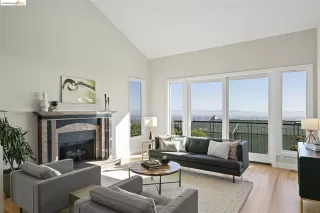 Photo #5: 41073934 Listing