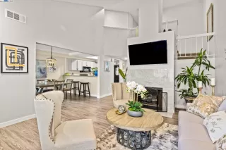 More Details about MLS # 41073953 : 7305 STONEDALE DR