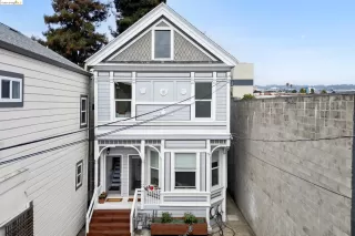 More Details about MLS # 41073986 : 490 24TH ST