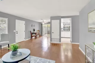 Photo #3: 41074010 Listing