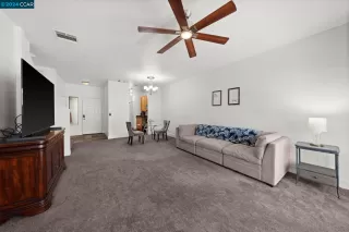 Photo #6: 41074301 Listing 