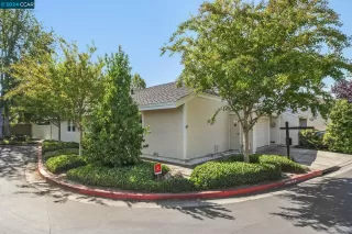 Photo #5: 41074320 Listing