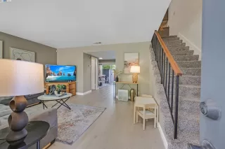 Photo #4: 41074325 Listing 