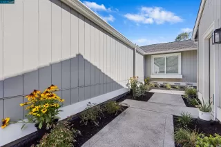 Photo #2: 41074328 Listing