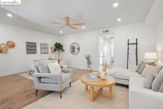 Photo #1: 41074468 Listing 