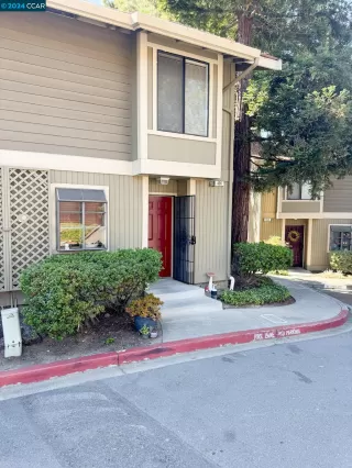 Photo #2: 41074650 Listing