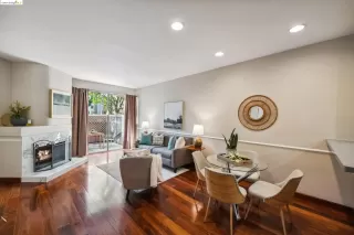 Photo #2: 41074685 Listing