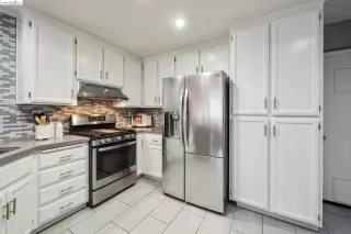 Photo #6: 41074685 Listing