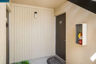 Photo #2: 41074873 Listing