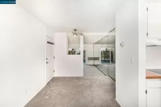 Photo #3: 41074873 Listing