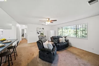 Photo #1: 41074958 Listing