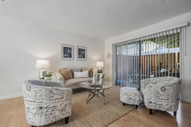 MLS: 41074971 Condo For Sale