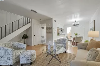 Photo #2: 41074971 Listing 