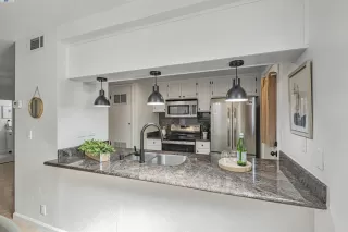 Photo #5: 41074971 Listing 