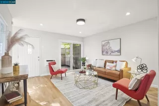 Photo #1: 41075001 Listing