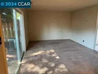 Photo #3: 41075013 Listing